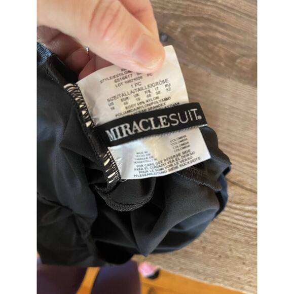 Miraclesuit Black One Piece Swimsuit with Sweetheart Neckline - Picture 5 of 6